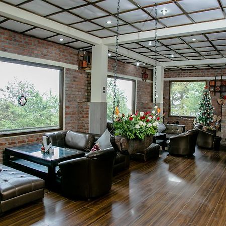 นิรามายา รีทรีต อราดูรา โกหิมา Hotel Kohima ภายนอก รูปภาพ