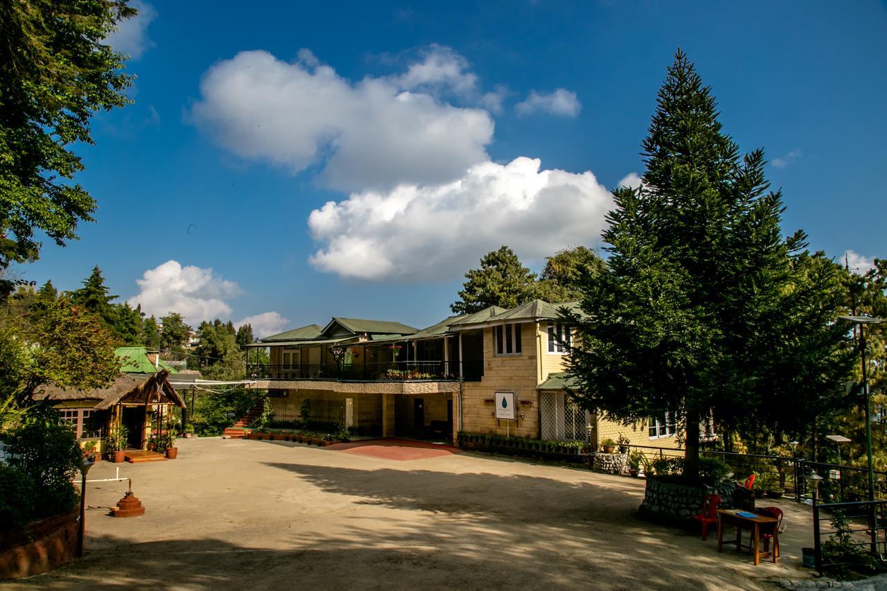 นิรามายา รีทรีต อราดูรา โกหิมา Hotel Kohima ภายนอก รูปภาพ
