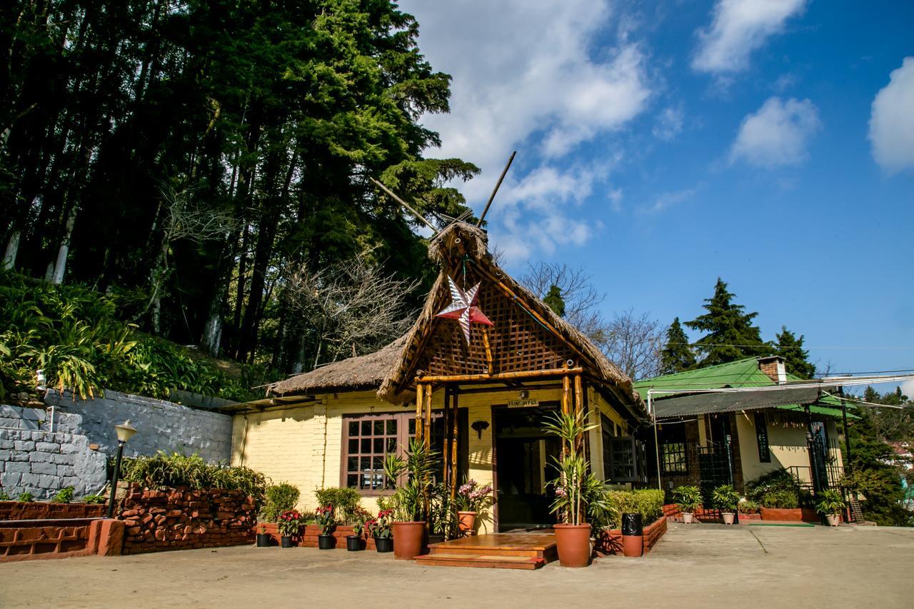 นิรามายา รีทรีต อราดูรา โกหิมา Hotel Kohima ภายนอก รูปภาพ